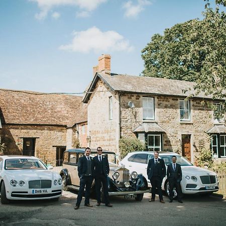 Slapton Manor Towcester Exterior photo