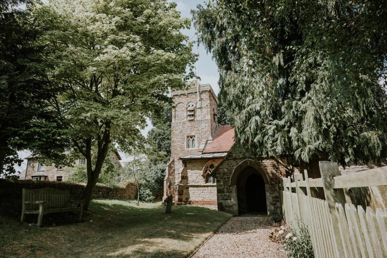 Slapton Manor Towcester Exterior photo