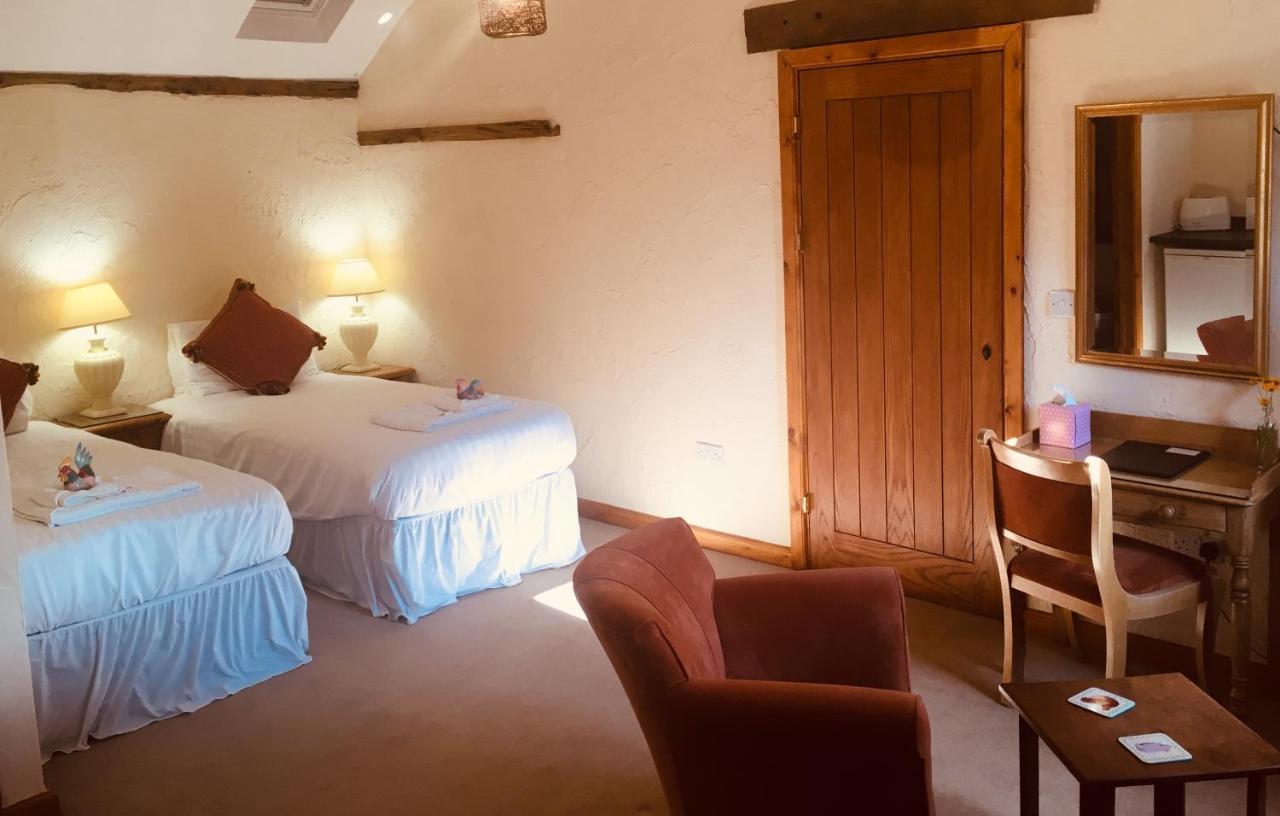 Slapton Manor Towcester Exterior photo